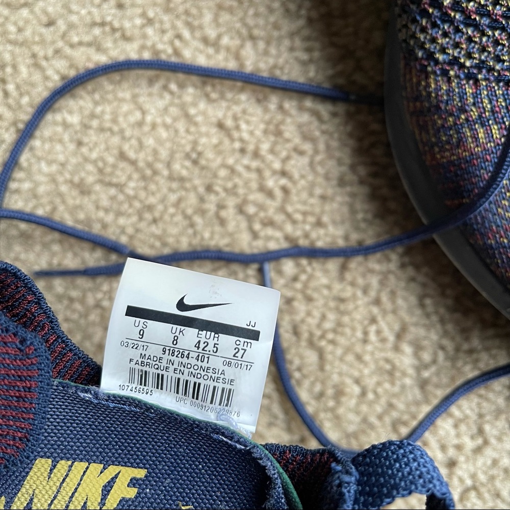 Nike Air Zoom Mariah Flyknit Racer Sz 9 In College Navy Bordeaux - Picture 10 of 11